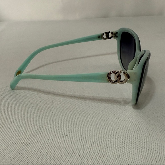 Tiffany & Co Black Gradient Cat-Eye Sunglasses - Picture 10 of 16